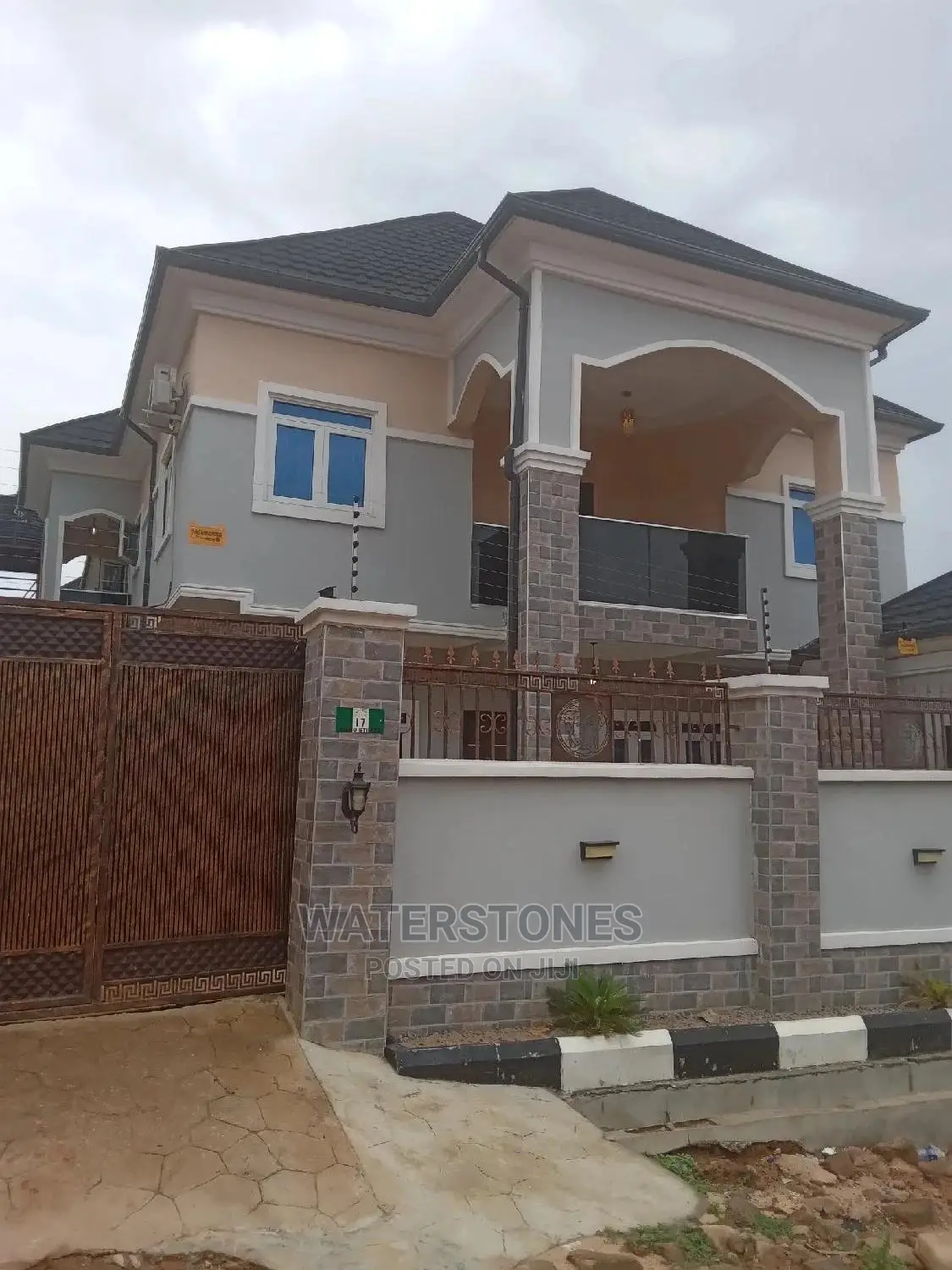 Furnished 3bdrm Block of Flats in Asaba, Okpanam Road, Oshimili South