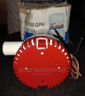 Bilge Pump 2000 GPH 12 Volt