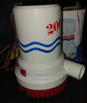 Bilge Pump 2000 GPH 12 Volt