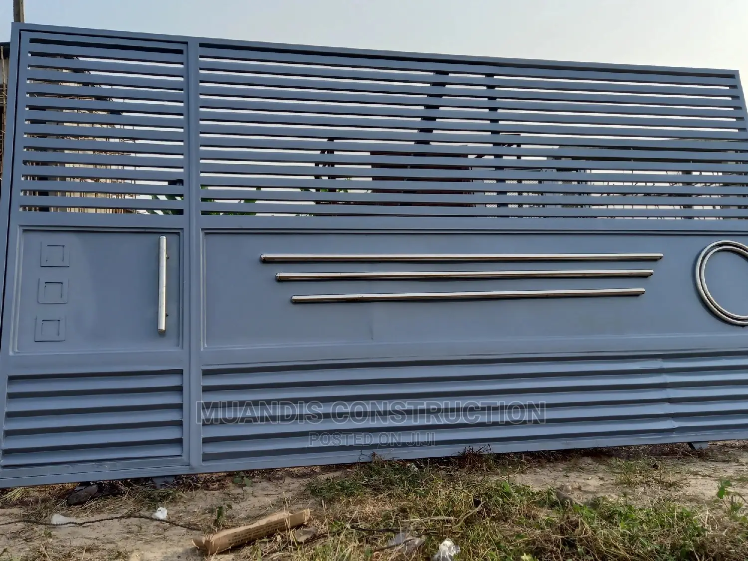 Compact Gates