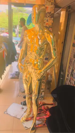 Full Male Gold Chrome Mannequin Display