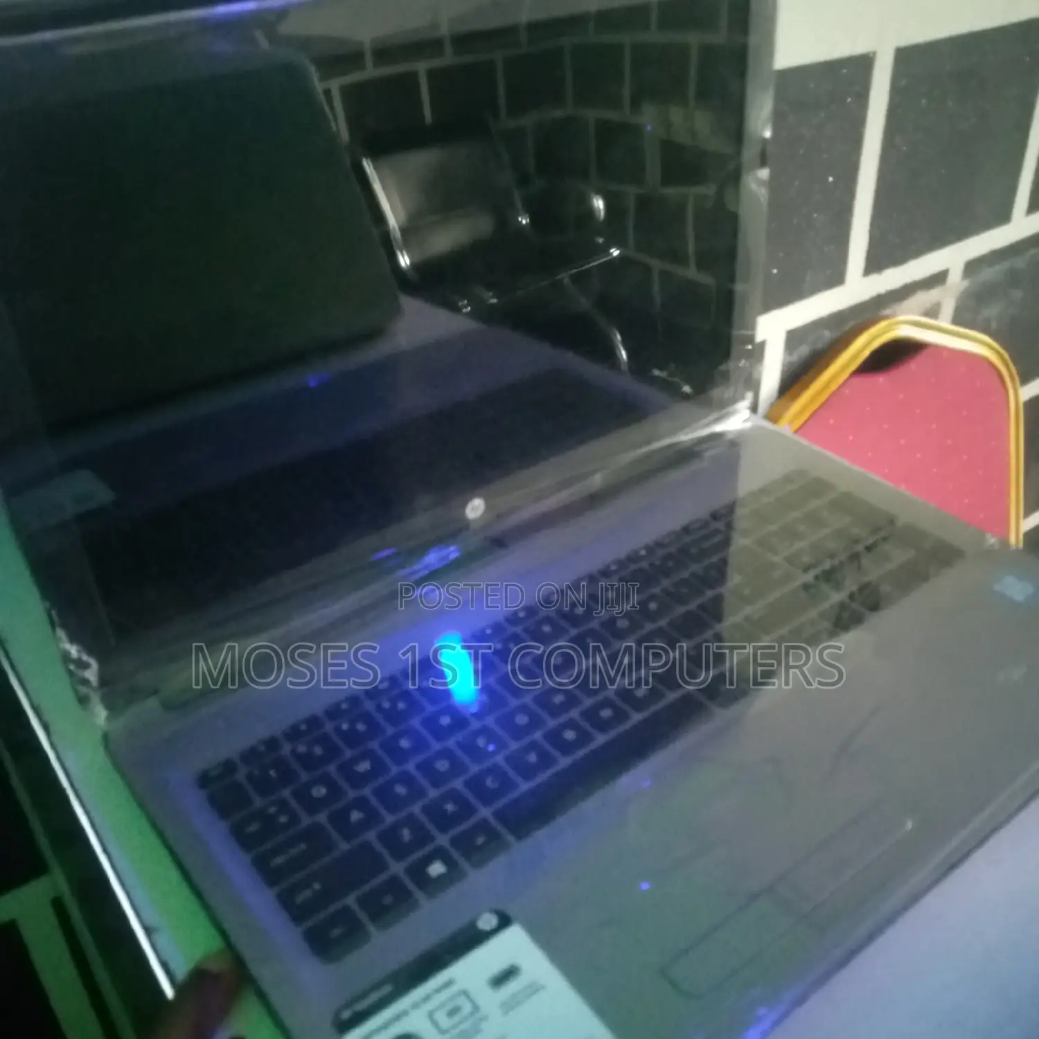 New Laptop HP 8GB Intel Core I3 SSD 1T