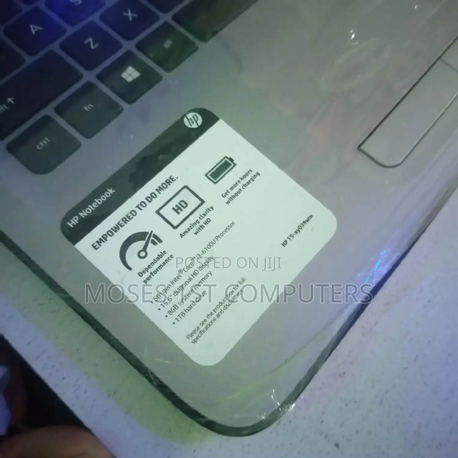 New Laptop HP 8GB Intel Core I3 SSD 1T