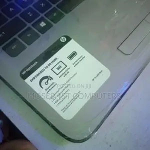 New Laptop HP 8GB Intel Core I3 SSD 1T