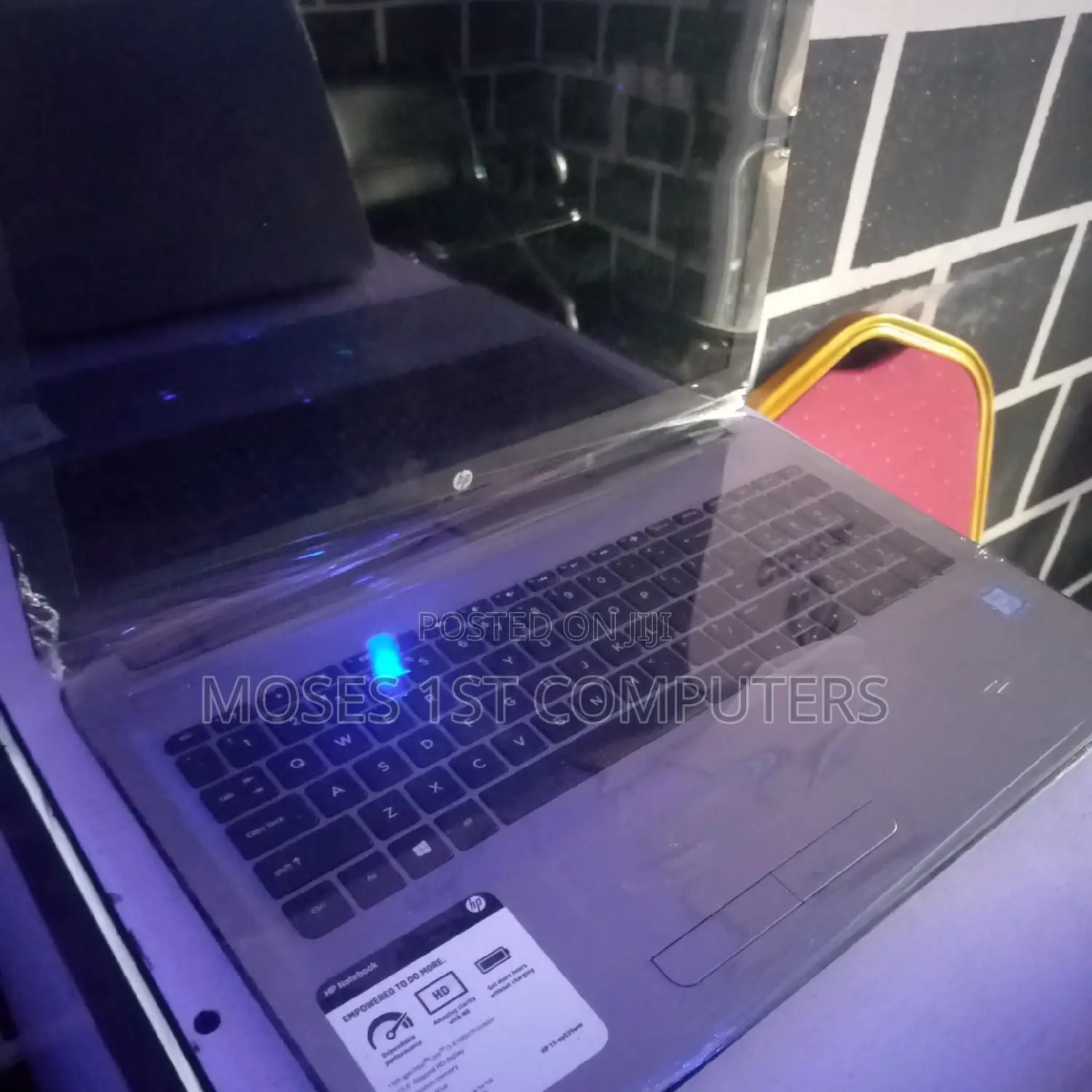 New Laptop HP 8GB Intel Core I3 SSD 1T