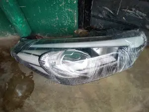 Kia Cerato 2012 Headlight