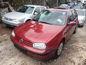 Volkswagen Golf 1.6 2000 Red