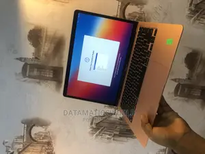 Laptop Apple MacBook Air 2020 8GB Apple M1 SSD 512GB