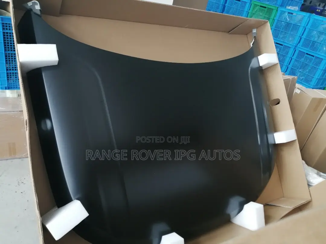 Original 2019 Range Rover Vogue Bonnet