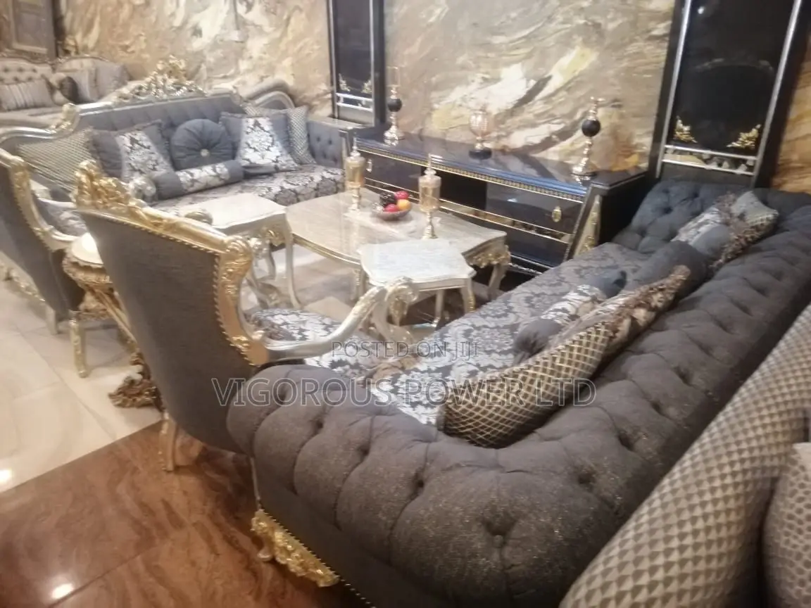 Royal Chairs And Beds