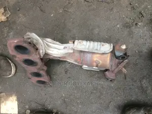 Engine Catalyst 2.7 Camry
