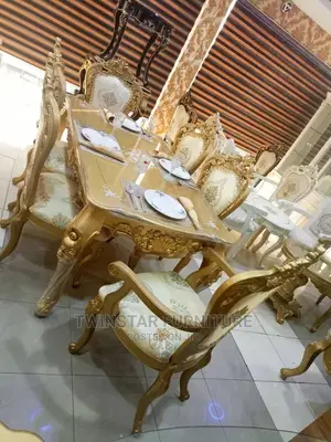 New Modern Royal Golden Color Dinning Table Set