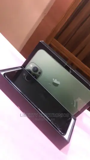 Apple iPhone 11 Pro Max 64 GB Green