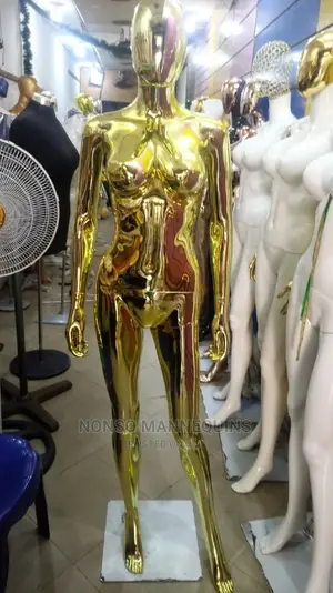 Size 8 Detachable Faceless Gold Chrome Female Mannequin