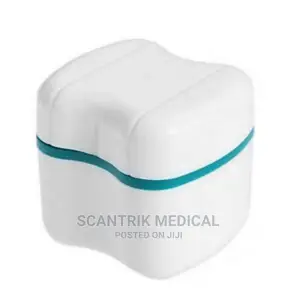 Retainer Box Holder Storage With Strainer Basket for Travel