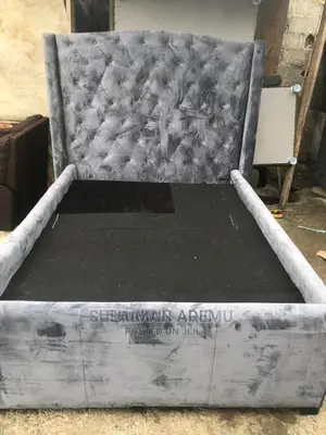 Quality Bedframe 6feetby6feet