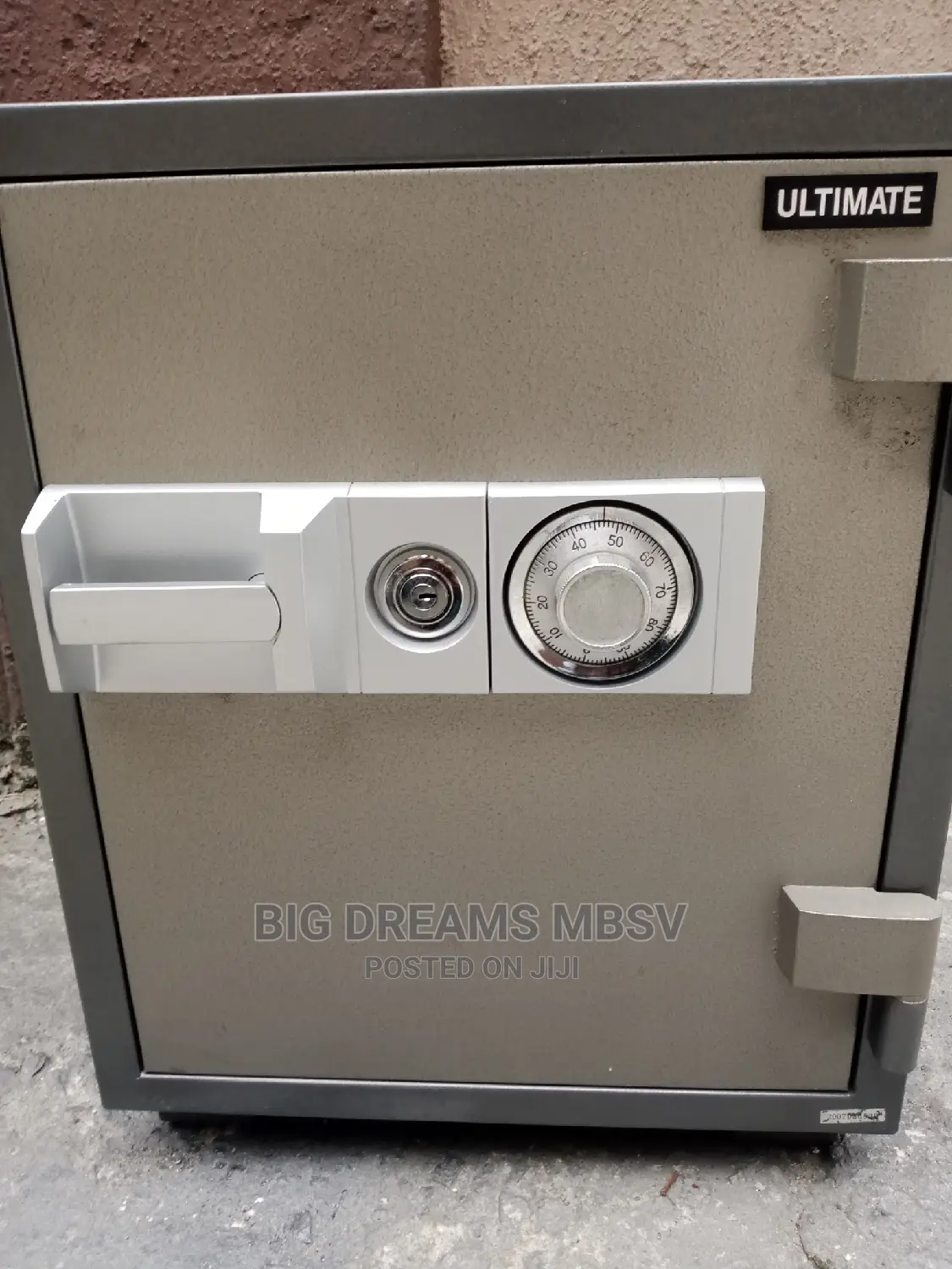 Ultimate 04.