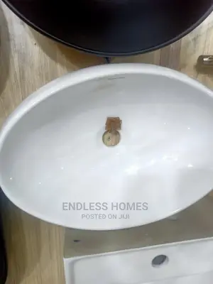 Cabinet Basin