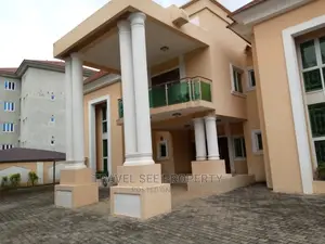 Furnished 6bdrm Duplex in Asokoro Area for sale