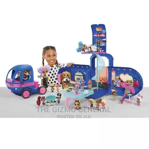 LOL Surprise OMG 4-In-1 Glamper Fashion Doll Camper