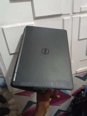 Laptop Dell Latitude E7450 8GB Intel Core i7 SSD 256GB