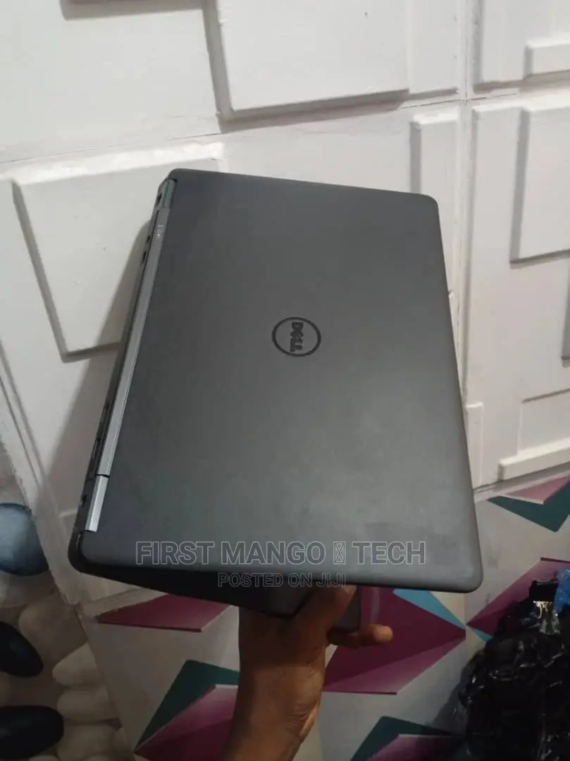 Laptop Dell Latitude E7450 8GB Intel Core i7 SSD 256GB