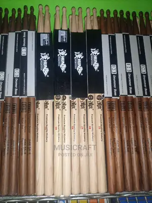 Hunt 2b Sticks