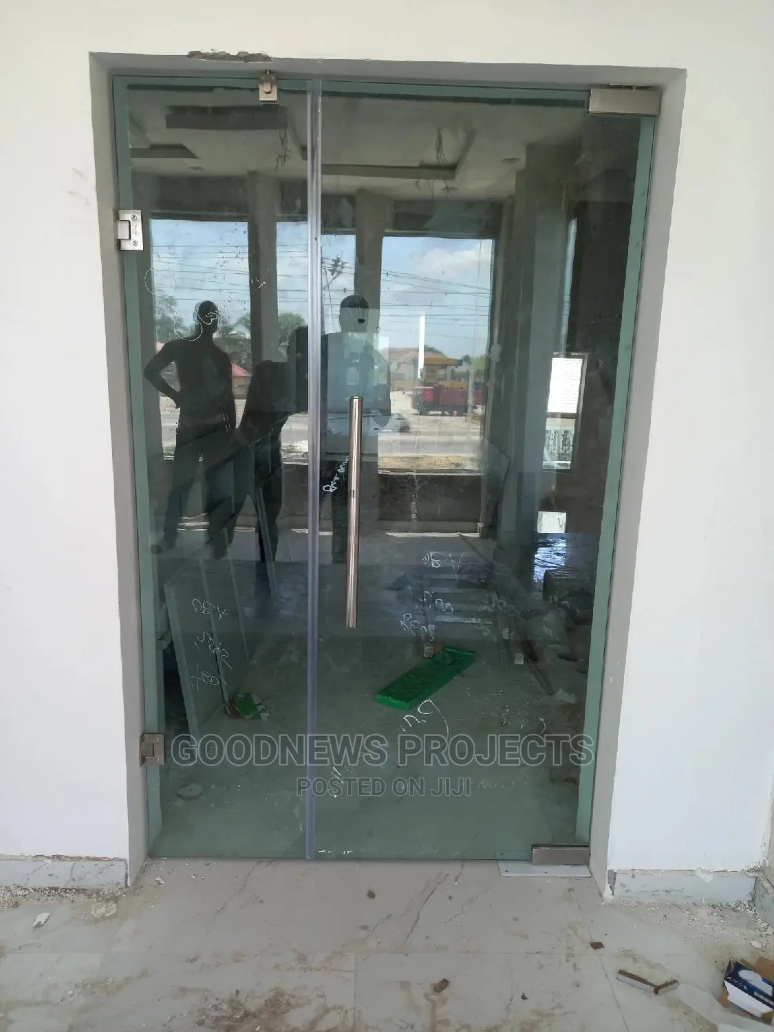 Swing With Hinge GLSSS Door