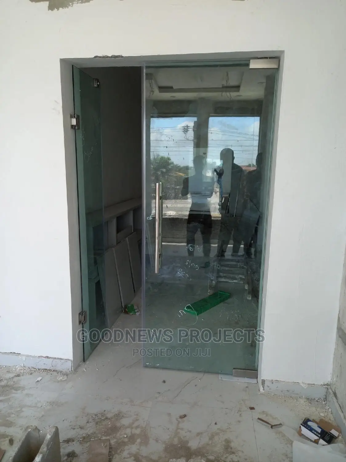 Swing With Hinge GLSSS Door