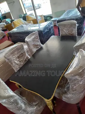 Dinning Table