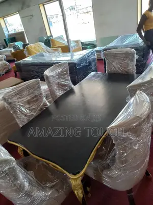 Dinning Table