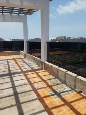 10mm Thick Grey Glass Rail