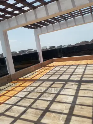 10mm Thick Grey Glass Rail