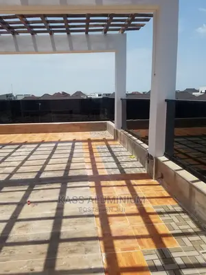 10mm Thick Grey Glass Rail