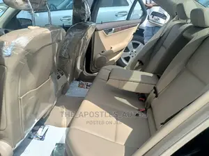 Mercedes-Benz C300 2012 Black