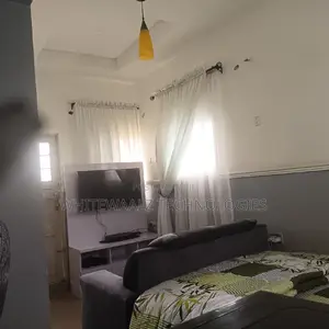 Studio Shortlet Apartment