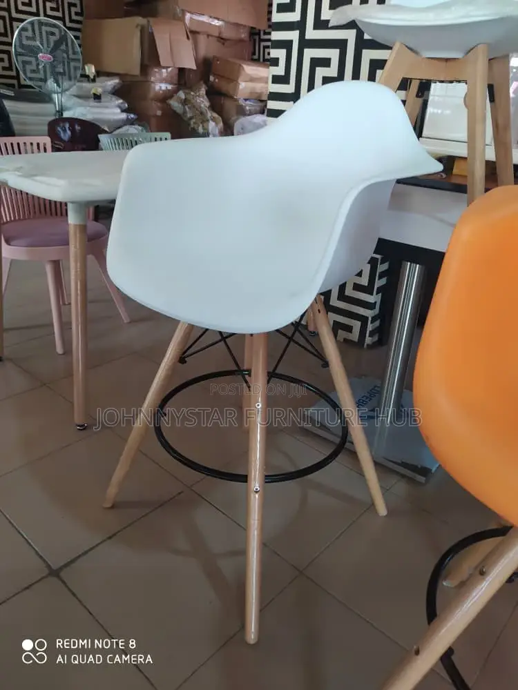 Italian Unique High Bar Stools