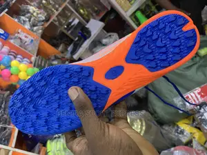 SOCCER BOOT ( Studless )