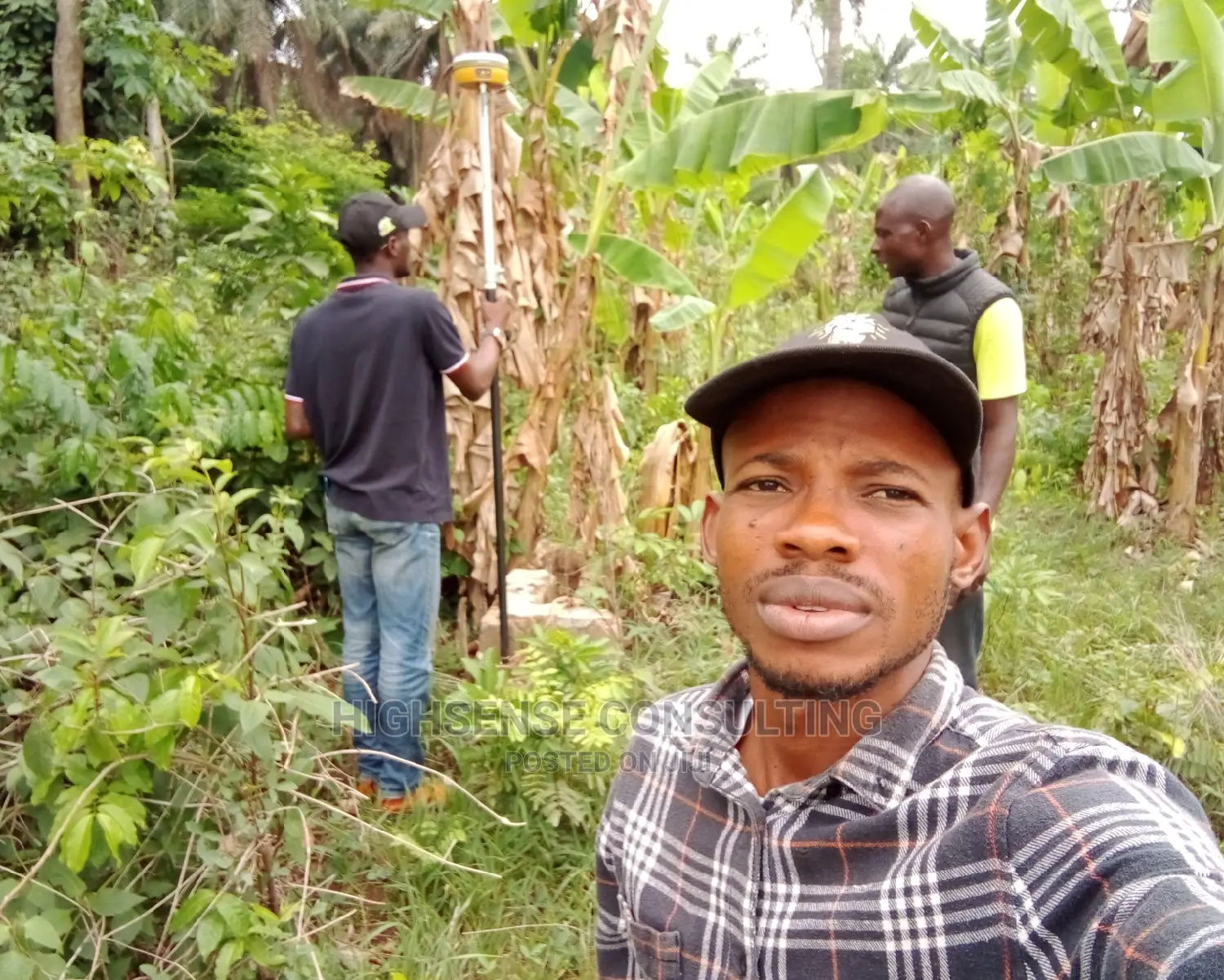 Professonal Land Surveyor With Good Customer Relation