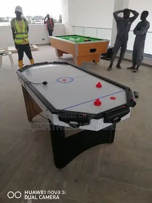 Air Hockey Table