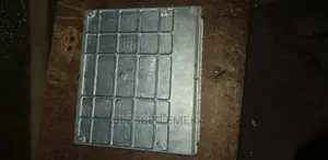 E.C.U Steering Control Corolla 2003