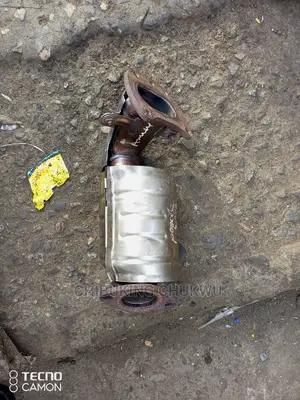 Camry 2020 Catalytic Exhaust Engine Manifold {The Two}.