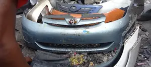 Complete Tokunbor Front Bumper Toyota Sienna 2008