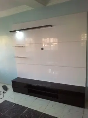 Tv Stand / Tv Console