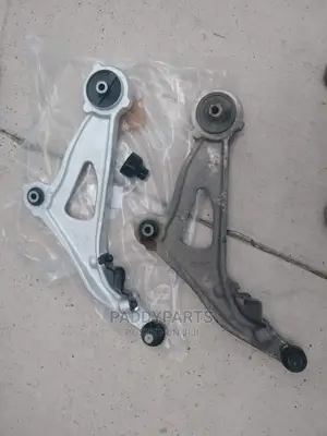 Nissan Pathfinder Lower Control Arm
