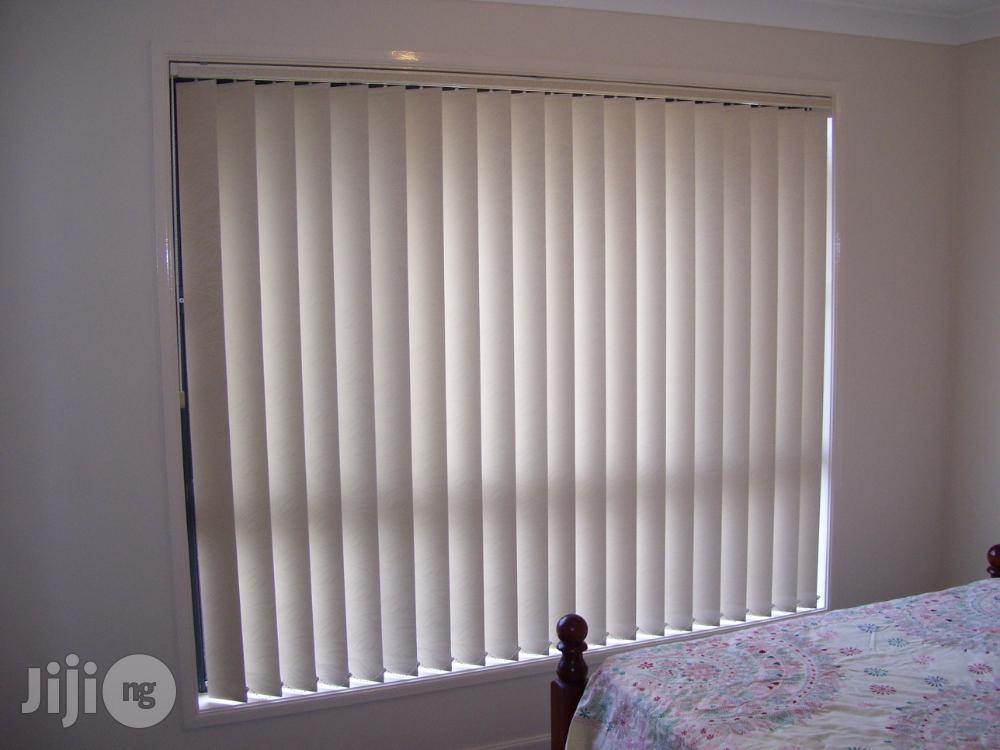 Unique Curtain Blind Interior