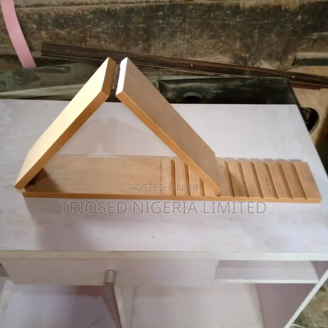Wood Quadriceps Board