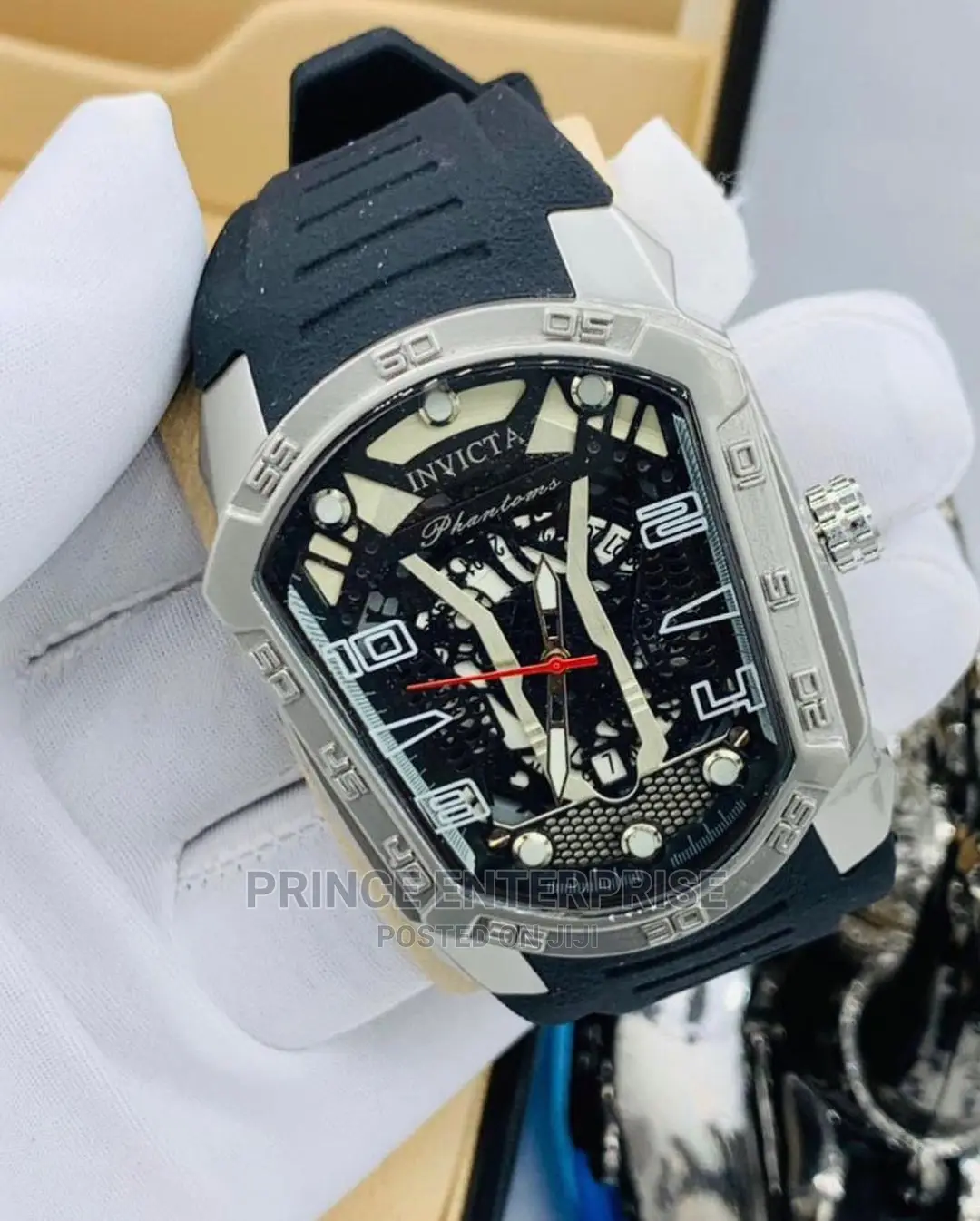 Invicta Wristwatch