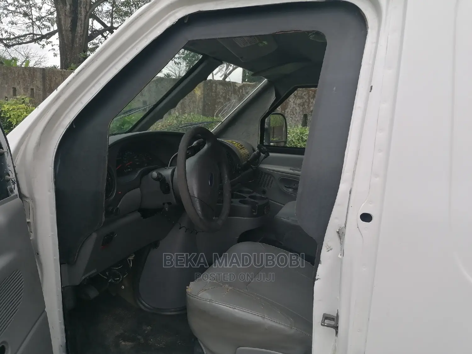 Ford E350 2008 White