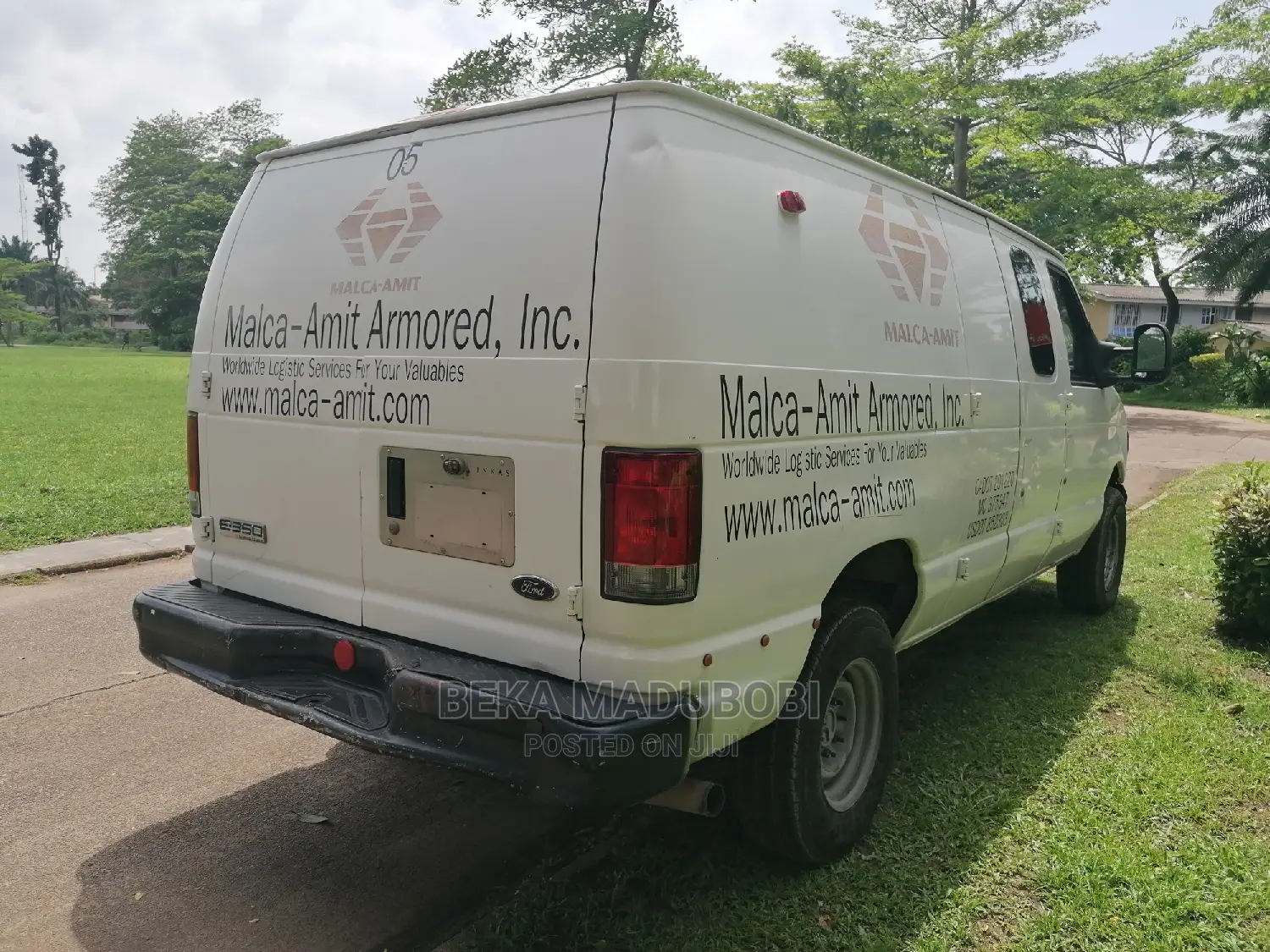 Ford E350 2008 White